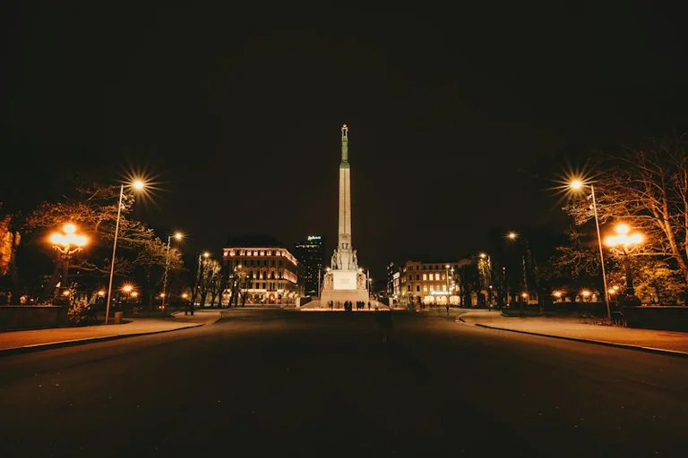 Lāčplēša diena: kā Latvijas armija aizstāvēja Rīgu