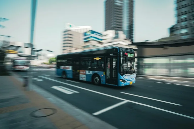 Sapnis par nokavētu autobusu un rīta steigas sajūta